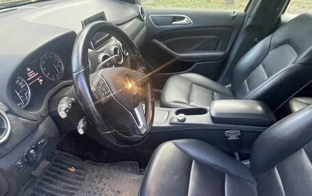 Mercedes-Benz B-Класс, 2012 год, 950 000 рублей, 6 фотография