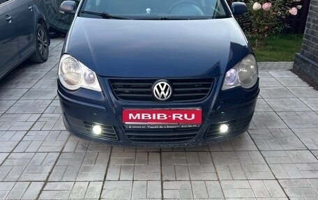 Volkswagen Polo IV рестайлинг, 2008 год, 380 000 рублей, 1 фотография