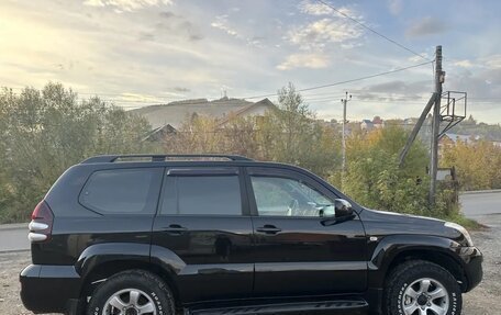 Toyota Land Cruiser Prado 120 рестайлинг, 2008 год, 2 100 000 рублей, 2 фотография