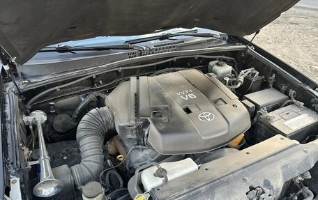 Toyota Land Cruiser Prado 120 рестайлинг, 2008 год, 2 100 000 рублей, 10 фотография