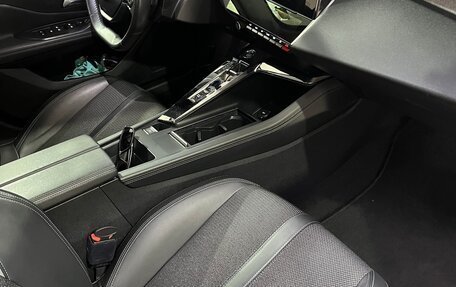 Peugeot 308, 2022 год, 1 675 000 рублей, 30 фотография