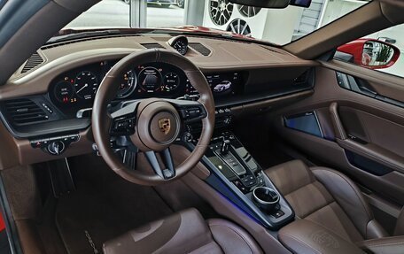 Porsche 911, 2022 год, 17 990 000 рублей, 18 фотография