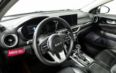 KIA K3, 2022 год, 1 799 700 рублей, 11 фотография