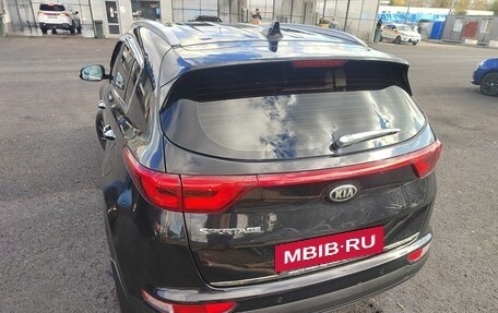 KIA Sportage IV рестайлинг, 2016 год, 2 100 000 рублей, 31 фотография