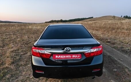Toyota Camry, 2012 год, 1 730 000 рублей, 3 фотография