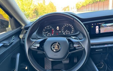 Skoda Octavia IV, 2021 год, 2 300 000 рублей, 9 фотография