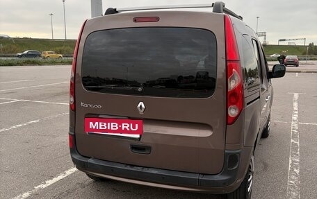 Renault Kangoo II рестайлинг, 2012 год, 599 000 рублей, 6 фотография