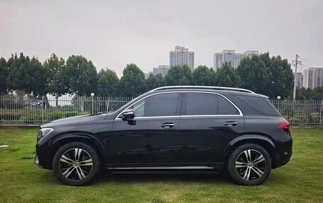 Mercedes-Benz GLE, 2024 год, 9 645 450 рублей, 4 фотография