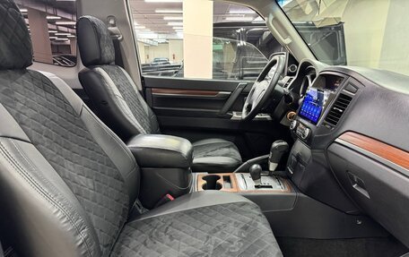 Mitsubishi Pajero IV, 2008 год, 1 850 000 рублей, 25 фотография