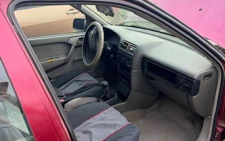 Opel Vectra A, 1992 год, 70 000 рублей, 8 фотография