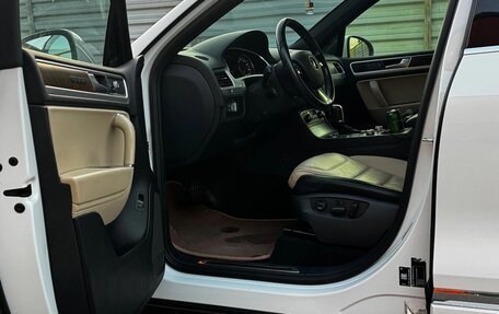 Volkswagen Touareg III, 2016 год, 2 580 000 рублей, 7 фотография