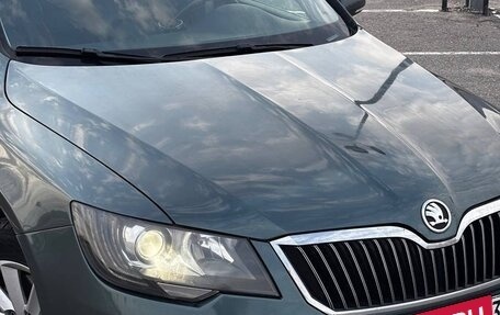Skoda Superb III рестайлинг, 2014 год, 850 000 рублей, 5 фотография