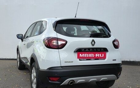 Renault Kaptur I рестайлинг, 2016 год, 1 500 000 рублей, 7 фотография