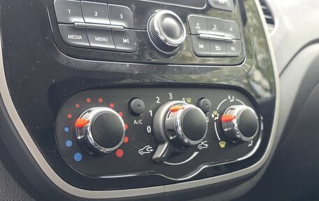 Renault Kaptur I рестайлинг, 2016 год, 1 500 000 рублей, 14 фотография