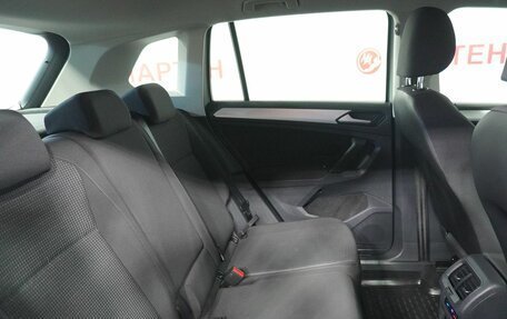 Volkswagen Tiguan II, 2020 год, 2 349 000 рублей, 13 фотография