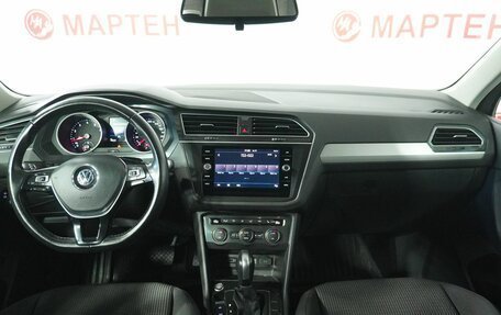 Volkswagen Tiguan II, 2020 год, 2 349 000 рублей, 19 фотография