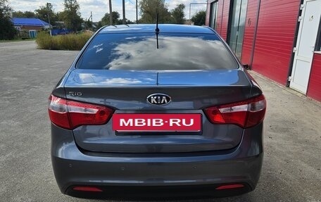 KIA Rio III рестайлинг, 2013 год, 1 050 000 рублей, 7 фотография