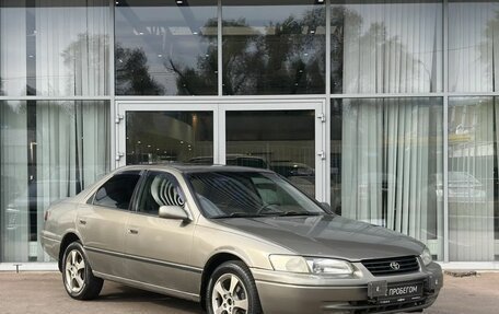 Toyota Camry, 1999 год, 420 000 рублей, 3 фотография