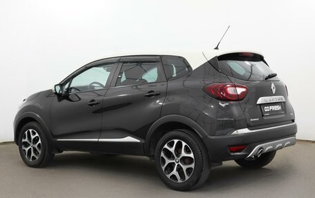 Renault Kaptur I рестайлинг, 2016 год, 1 898 000 рублей, 2 фотография