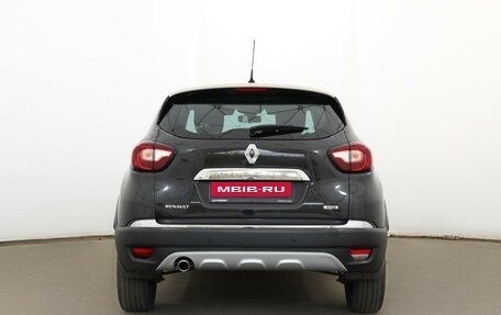 Renault Kaptur I рестайлинг, 2016 год, 1 898 000 рублей, 5 фотография