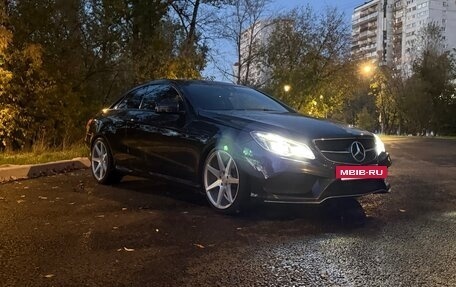 Mercedes-Benz E-Класс, 2015 год, 1 850 000 рублей, 11 фотография