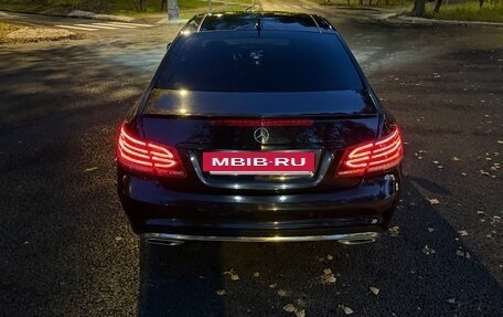 Mercedes-Benz E-Класс, 2015 год, 1 850 000 рублей, 19 фотография