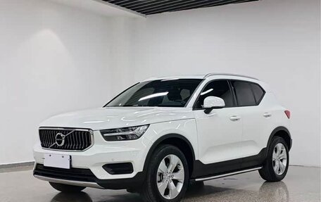 Volvo XC40 I, 2022 год, 3 382 448 рублей, 1 фотография