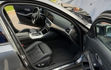 BMW 3 серия, 2021 год, 5 600 000 рублей, 13 фотография