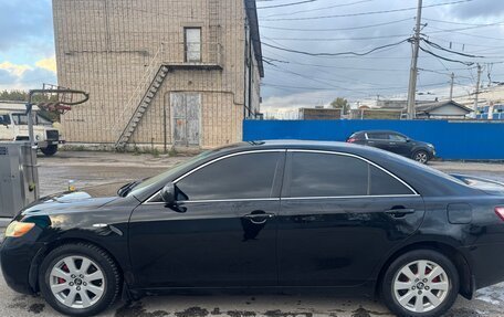 Toyota Camry, 2008 год, 750 000 рублей, 2 фотография