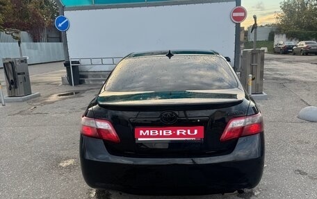 Toyota Camry, 2008 год, 750 000 рублей, 4 фотография