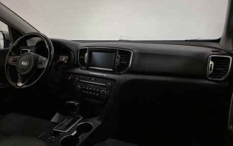KIA Sportage IV рестайлинг, 2017 год, 1 950 000 рублей, 12 фотография