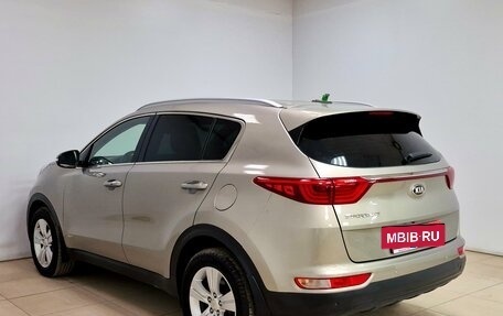 KIA Sportage IV рестайлинг, 2017 год, 1 950 000 рублей, 6 фотография