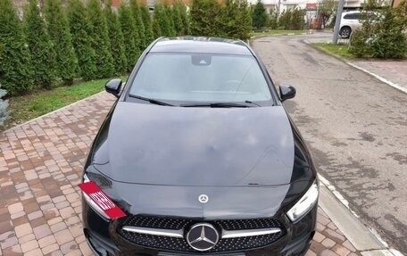 Mercedes-Benz A-Класс, 2019 год, 2 800 000 рублей, 18 фотография