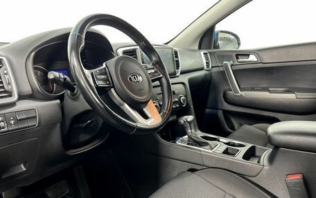 KIA Sportage IV рестайлинг, 2019 год, 2 255 000 рублей, 10 фотография