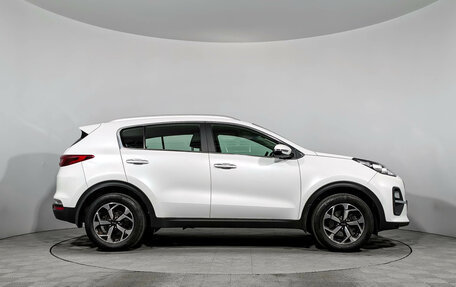 KIA Sportage IV рестайлинг, 2021 год, 2 399 000 рублей, 4 фотография