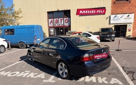 BMW 3 серия, 2007 год, 1 000 000 рублей, 2 фотография