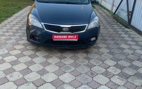 KIA cee'd I рестайлинг, 2010 год, 500 000 рублей, 1 фотография