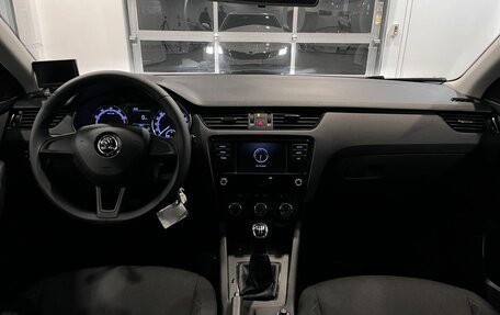 Skoda Octavia, 2019 год, 1 800 000 рублей, 9 фотография