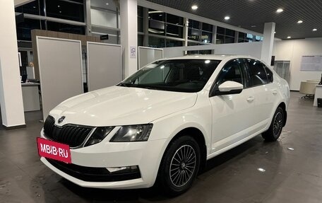 Skoda Octavia, 2019 год, 1 800 000 рублей, 7 фотография