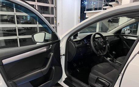 Skoda Octavia, 2019 год, 1 800 000 рублей, 21 фотография
