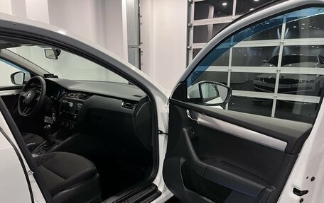 Skoda Octavia, 2019 год, 1 800 000 рублей, 27 фотография