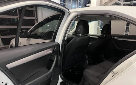 Skoda Octavia, 2019 год, 1 800 000 рублей, 24 фотография