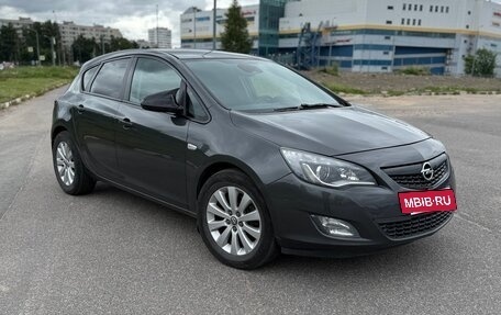 Opel Astra J, 2011 год, 530 000 рублей, 5 фотография