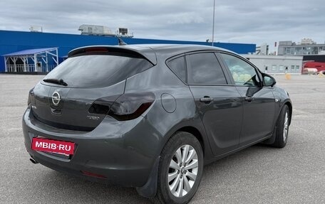 Opel Astra J, 2011 год, 530 000 рублей, 4 фотография