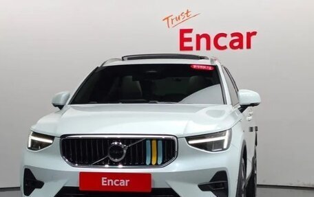 Volvo XC40 I, 2022 год, 4 649 844 рублей, 2 фотография
