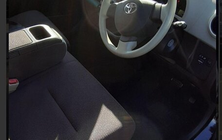 Toyota Passo III, 2010 год, 575 000 рублей, 3 фотография
