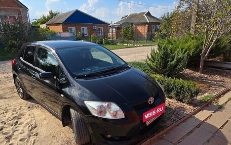 Toyota Auris II, 2008 год, 700 000 рублей, 2 фотография