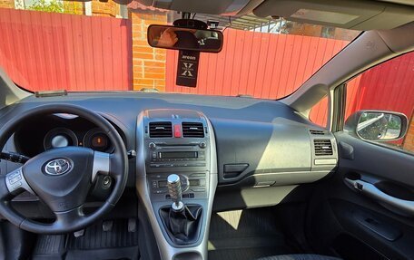 Toyota Auris II, 2008 год, 700 000 рублей, 7 фотография