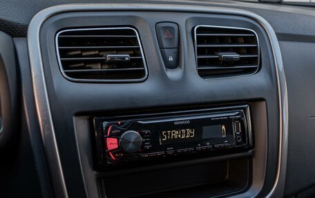 Renault Sandero II рестайлинг, 2016 год, 898 000 рублей, 14 фотография