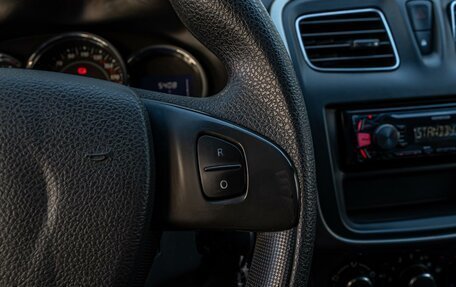 Renault Sandero II рестайлинг, 2016 год, 898 000 рублей, 18 фотография
